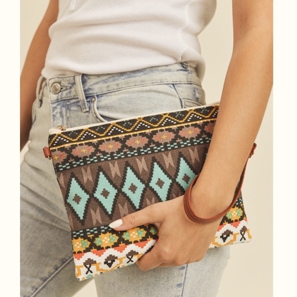 ✌🏼 #2477 Fashionably Cute Aztec Vibes Crossbody Purse - Picture 5 of 14